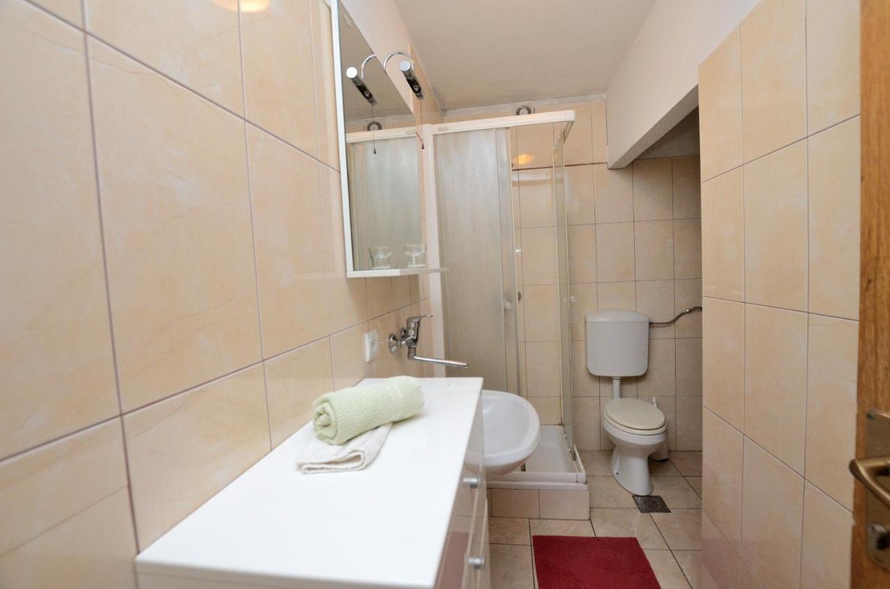 Apartments Medelin 罗维尼 外观 照片